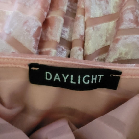 Velvet Feel Long Puff Sleeve Bodycon Mini Dress Pink - Picture 10 of 11